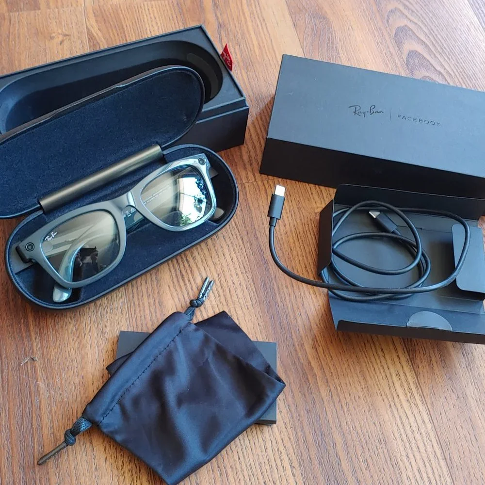 Ray-Ban Stories Video/Smart Glasses